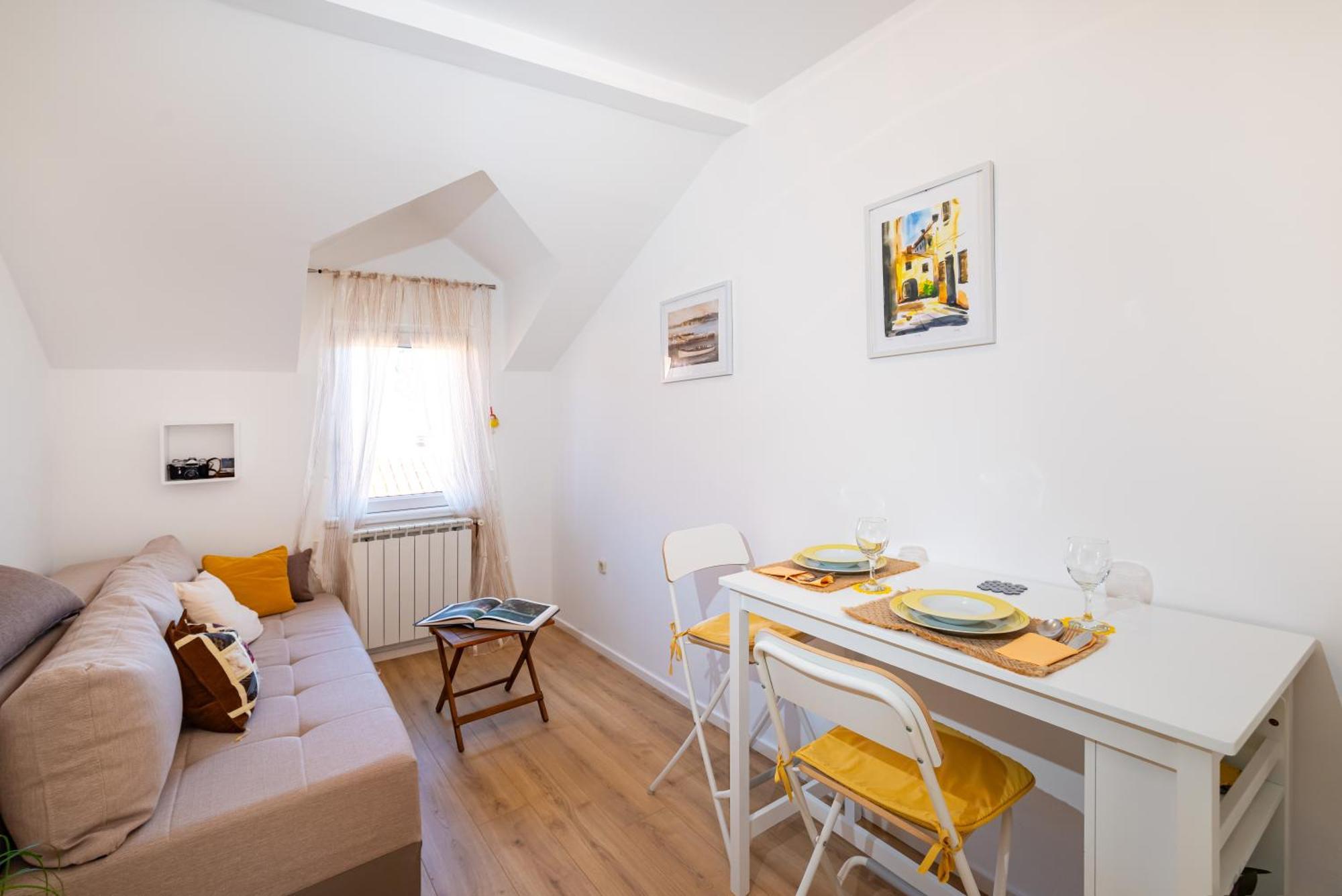 Mediterranean Terrace Apartment With Bikes & Sup Skradin Exterior photo